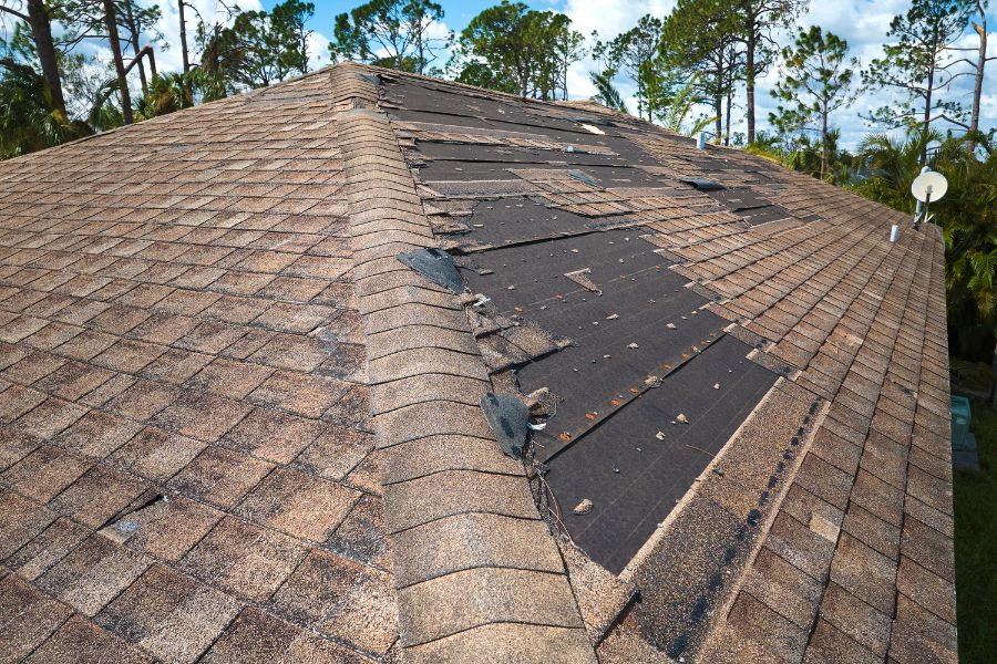 Assessing Your Options for Dealing with Missing Shingles